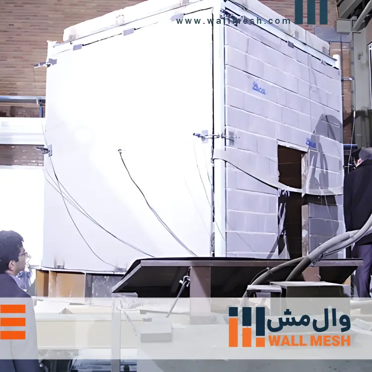 نتایج تست میز لرزان دیوارهای غیرسازهای مهار شده با والمش